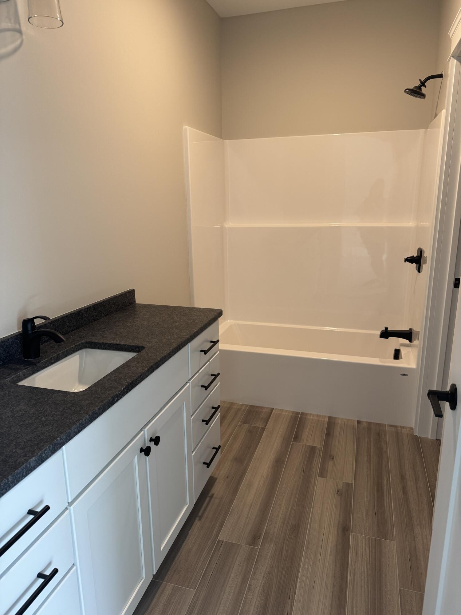 14 Harvest Hill Lane Auburn ME 04210