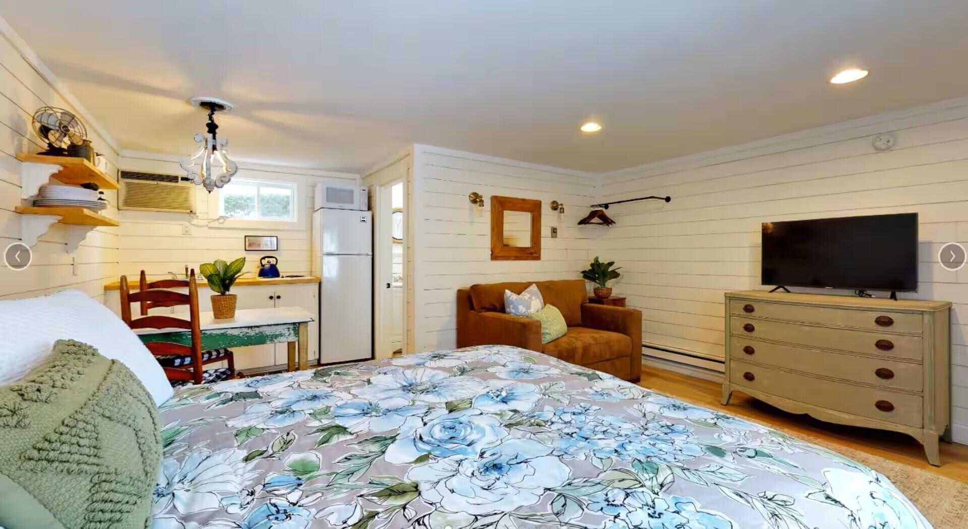 7 Bay Avenue Old Orchard Beach ME 04064