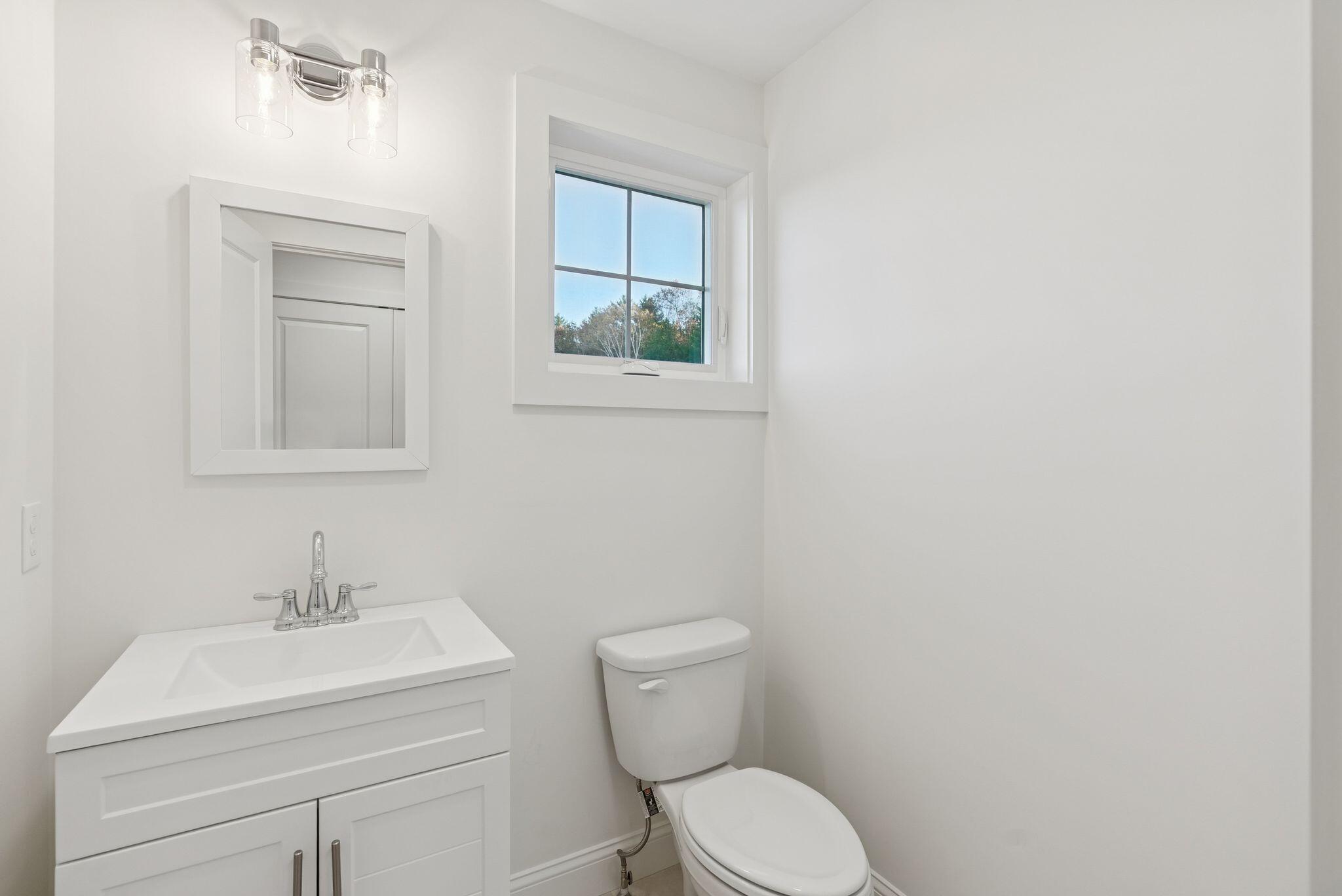 27 Feldspar Lane Cumberland ME 04021