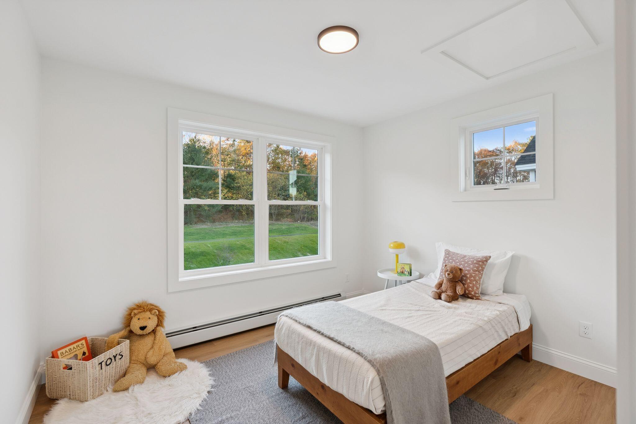 27 Feldspar Lane Cumberland ME 04021