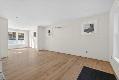 21 Feldspar Lane Cumberland ME 04021