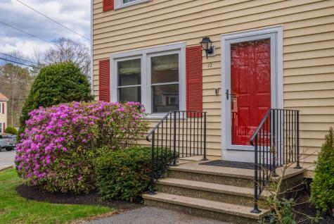 12 Powder Mill Drive Kennebunk ME 04043