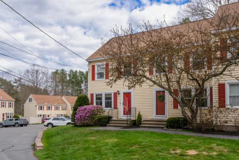 12 Powder Mill Drive Kennebunk ME 04043
