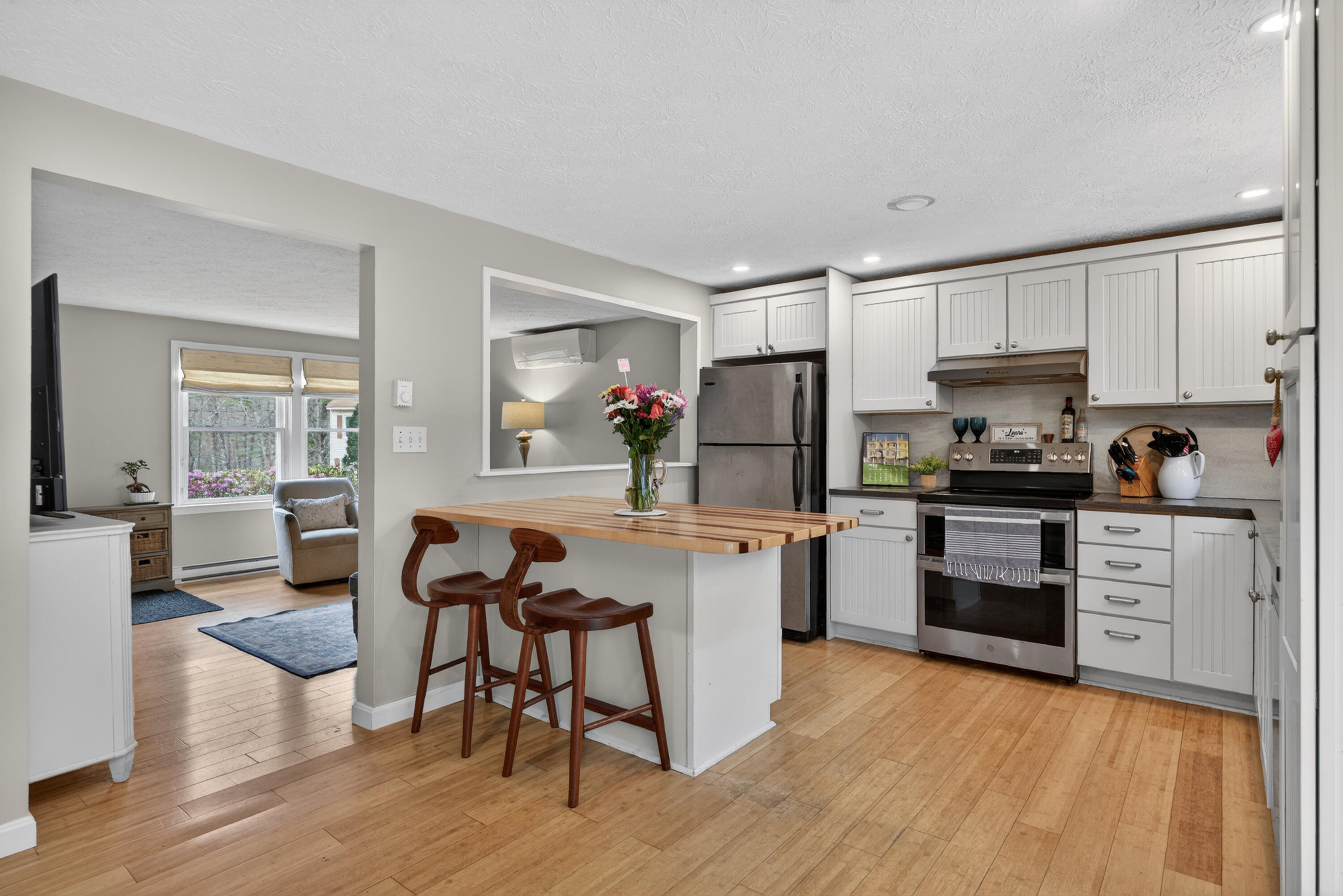 12 Powder Mill Drive Kennebunk ME 04043