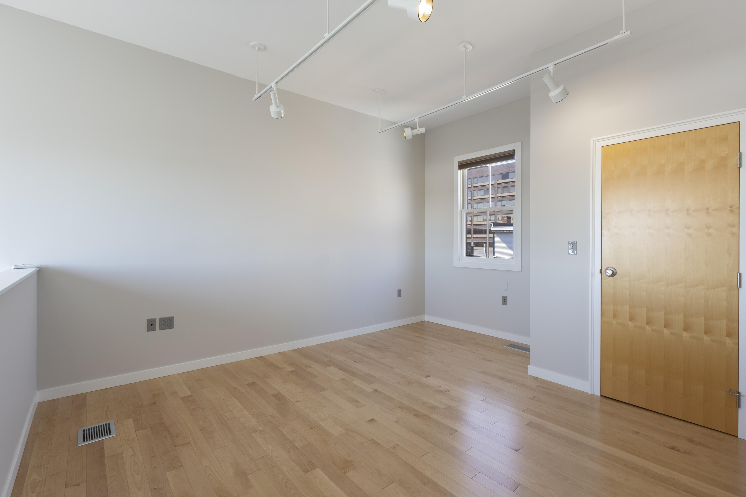 15 Brown Street Portland ME 04101