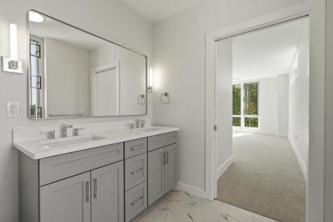 267 Us Route 1 Falmouth ME 04105