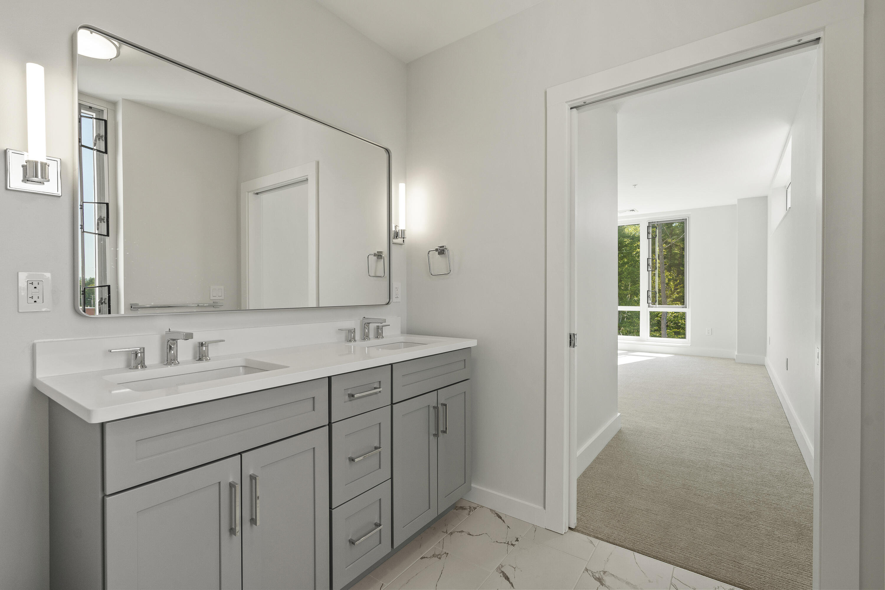 267 Us Route 1 Falmouth ME 04105