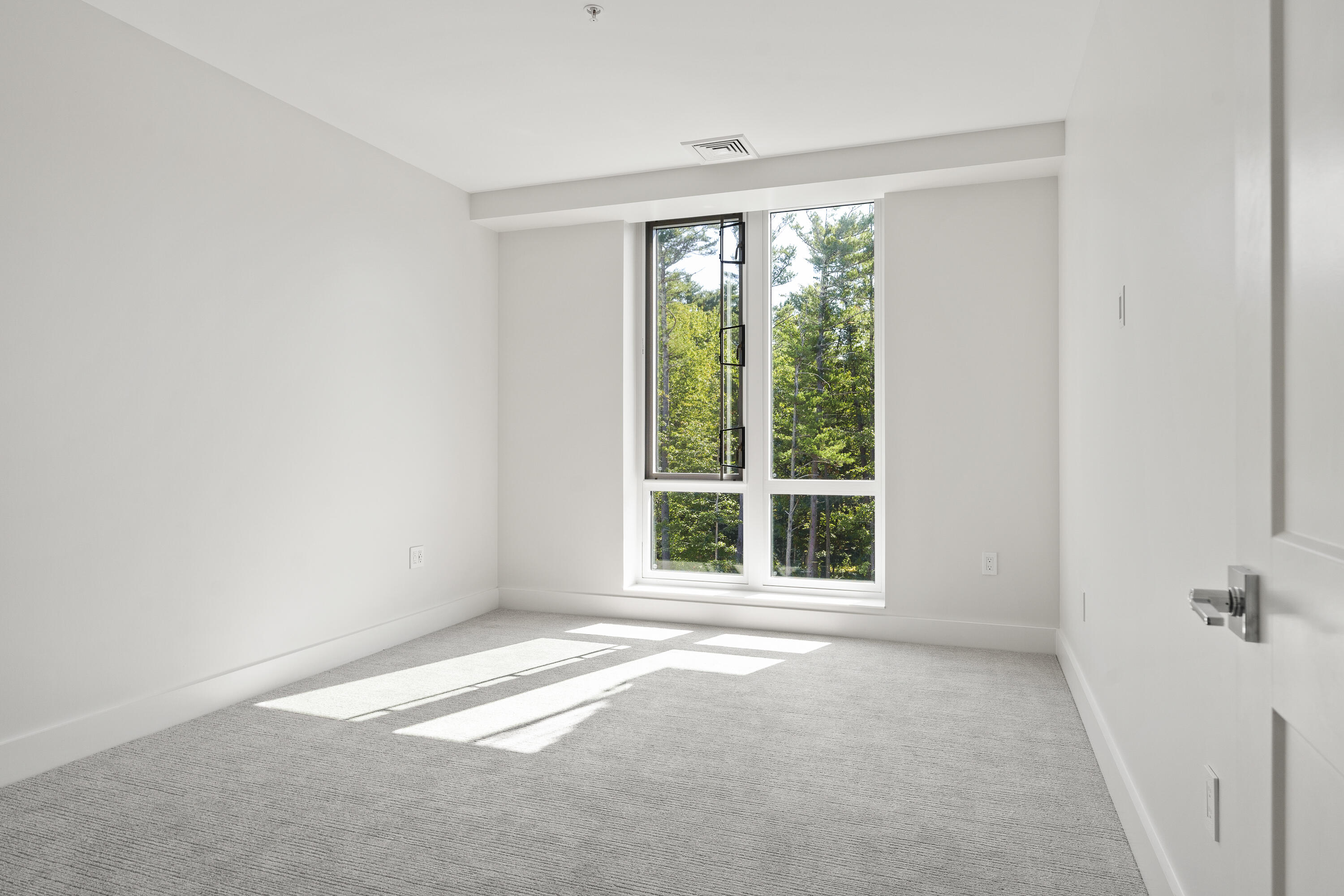 267 Us Route 1 Falmouth ME 04105