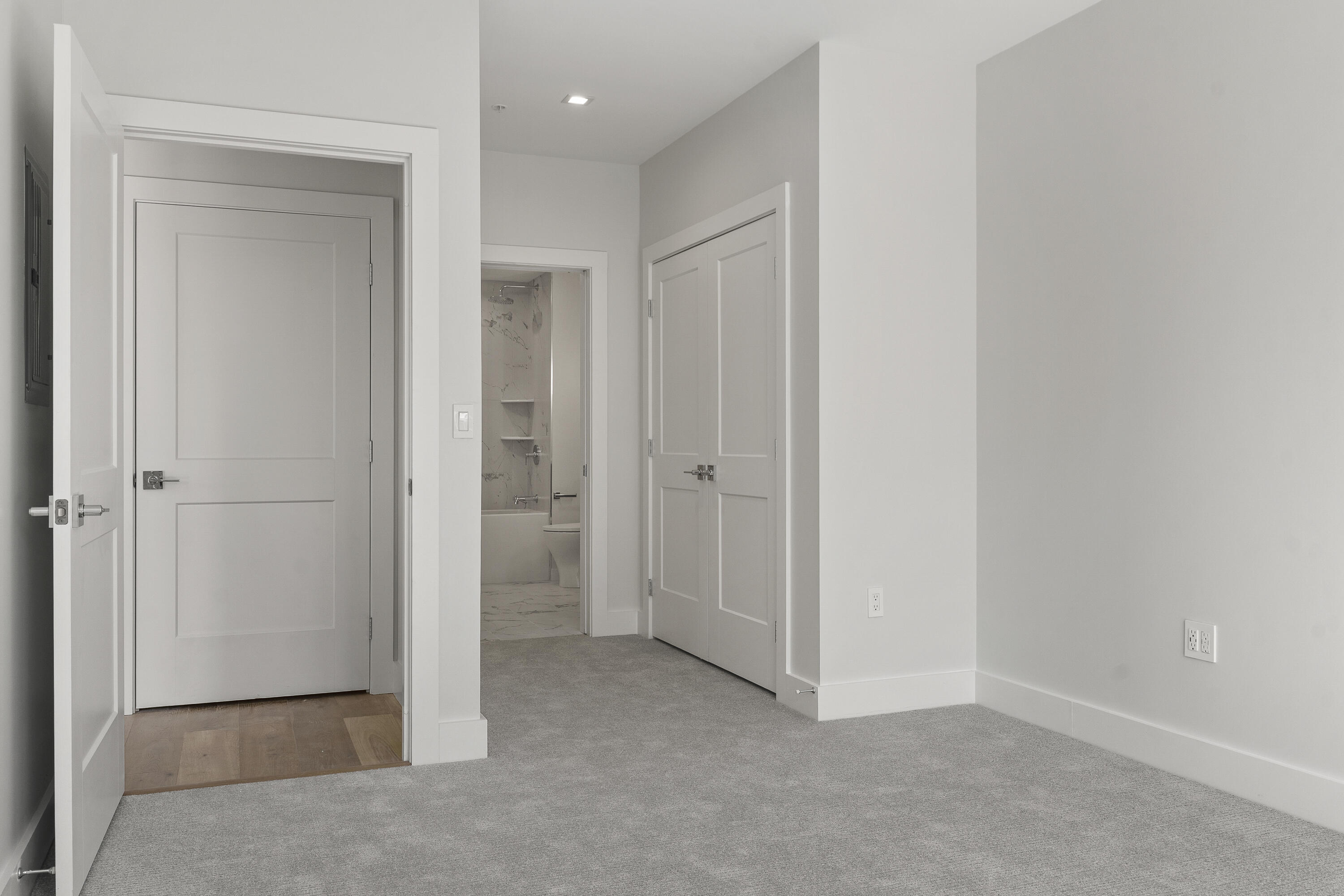 267 Us Route 1 Falmouth ME 04105