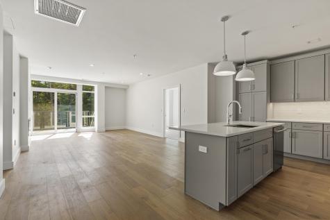 267 Us Route 1 Falmouth ME 04105