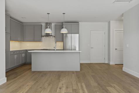 267 Us Route 1 Falmouth ME 04105