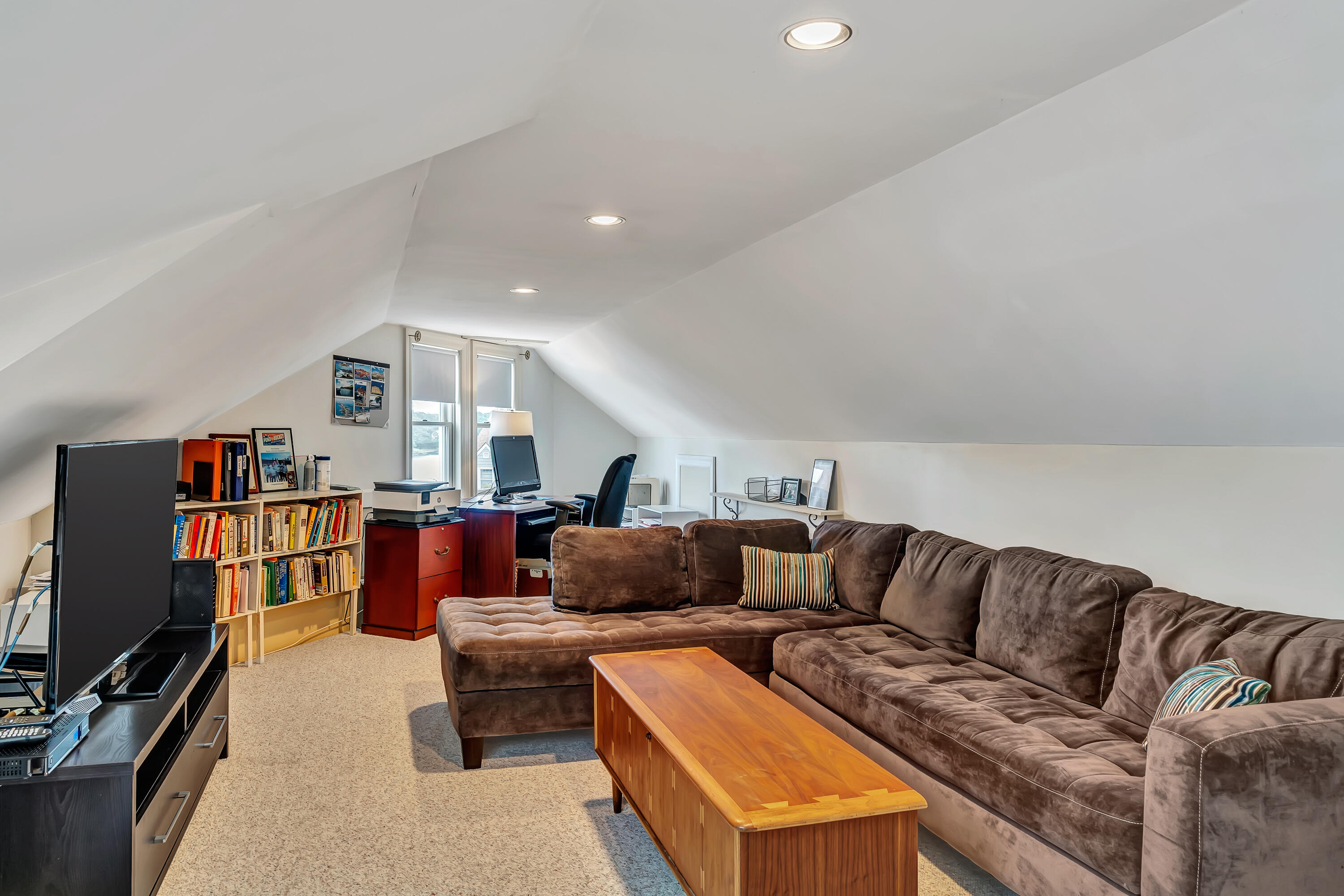 5 Anchorage Place South Portland ME 04106