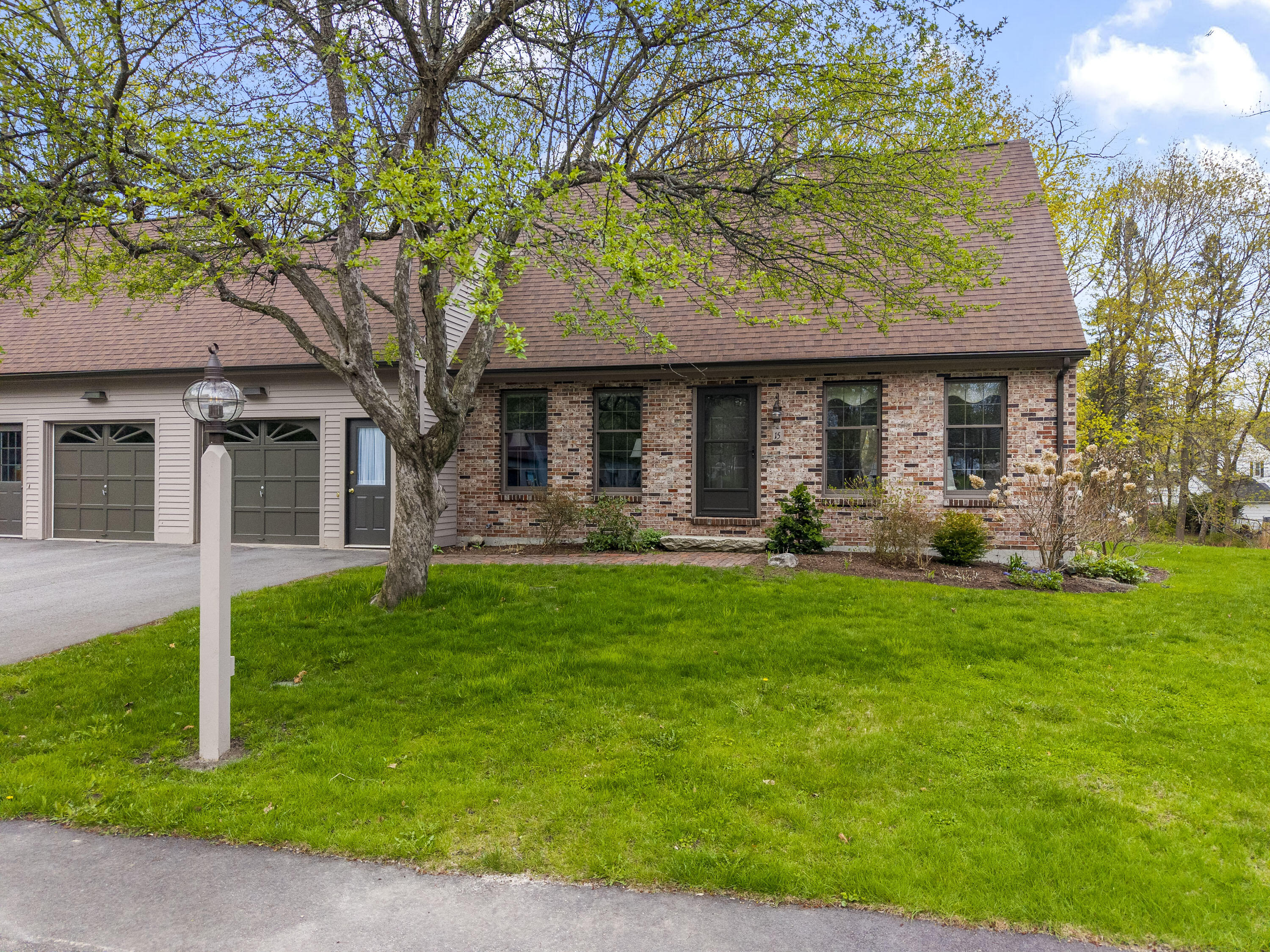 15 Coachlight Lane Portland ME 04102