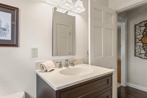 15 Coachlight Lane Portland ME 04102