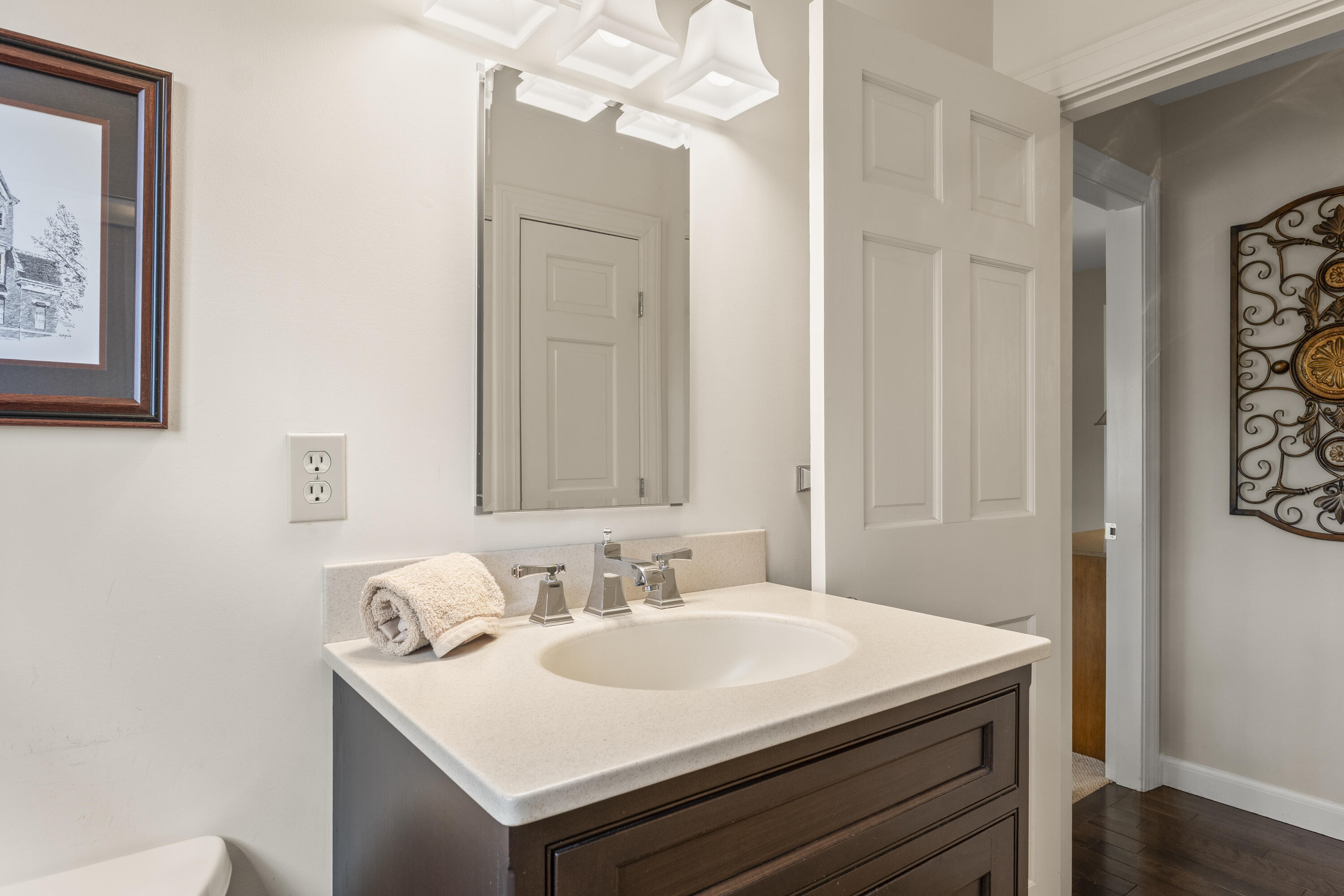 15 Coachlight Lane Portland ME 04102