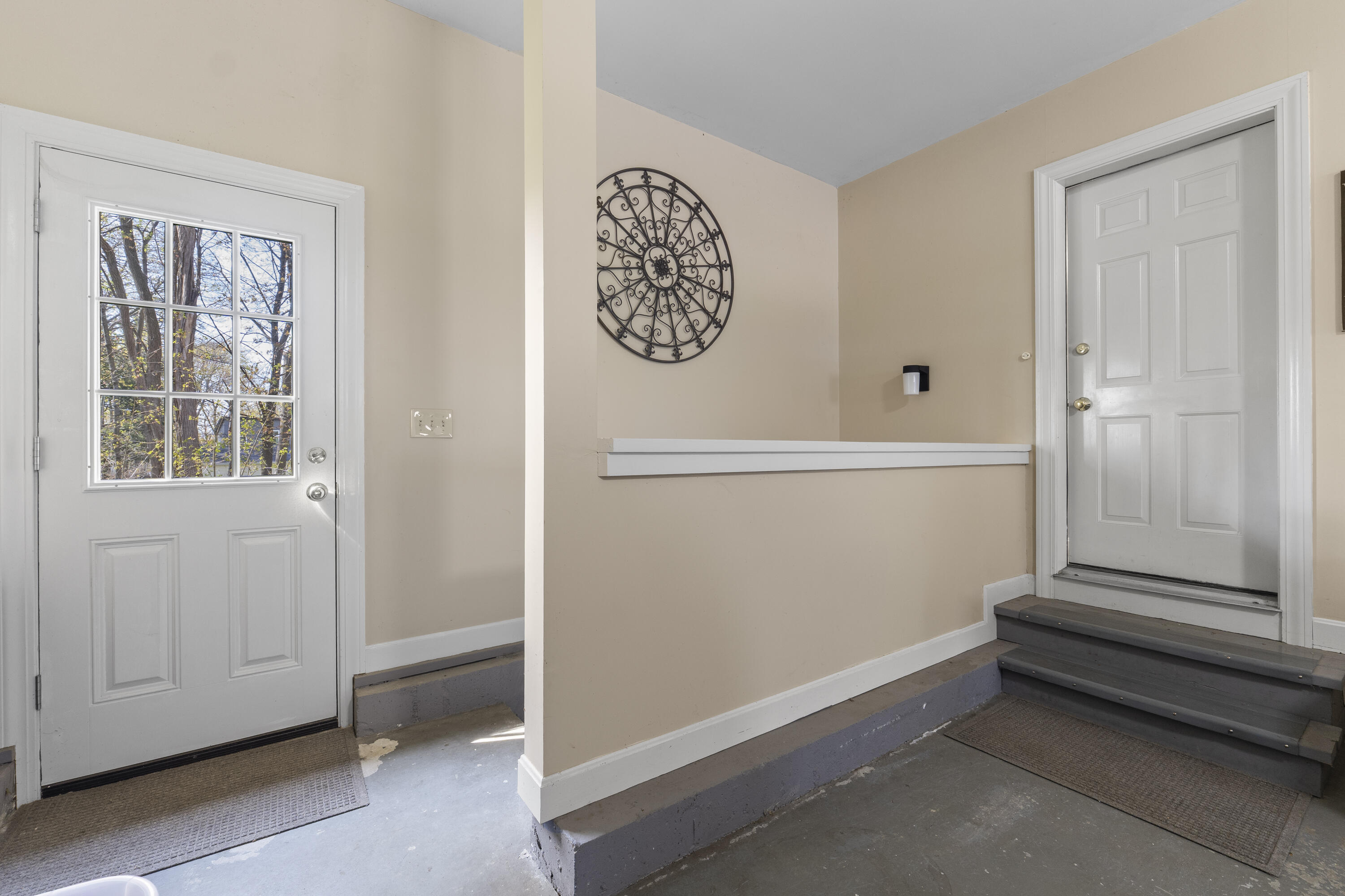 15 Coachlight Lane Portland ME 04102