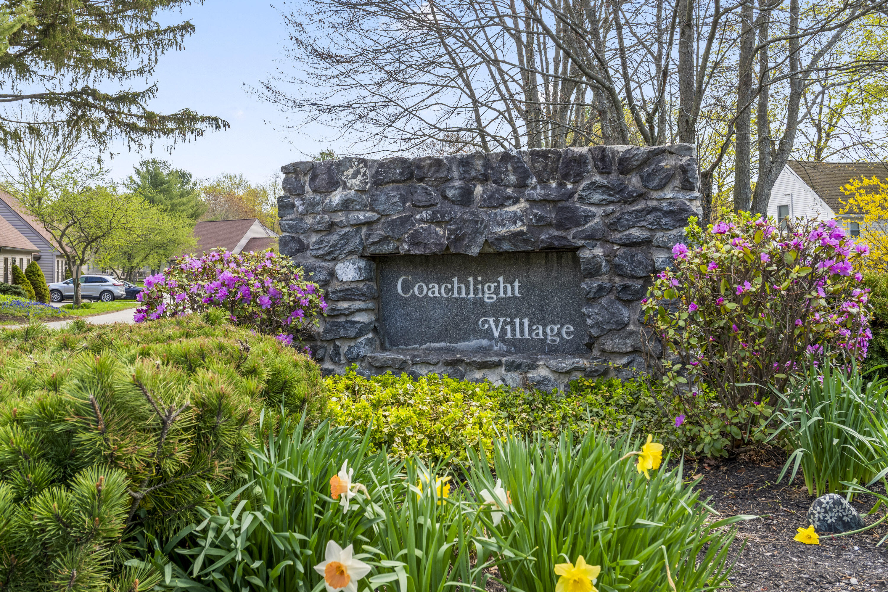 15 Coachlight Lane Portland ME 04102
