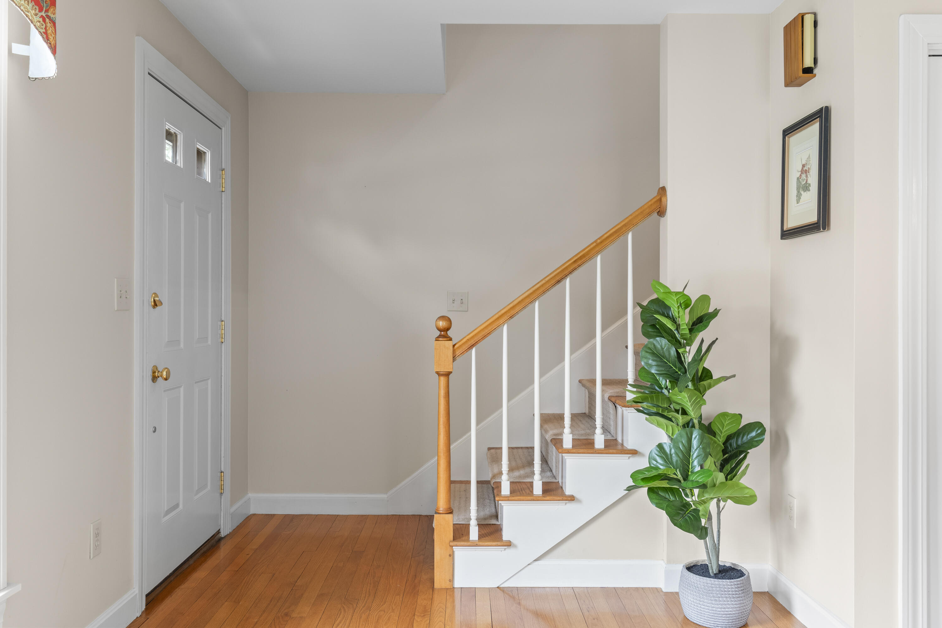 15 Coachlight Lane Portland ME 04102
