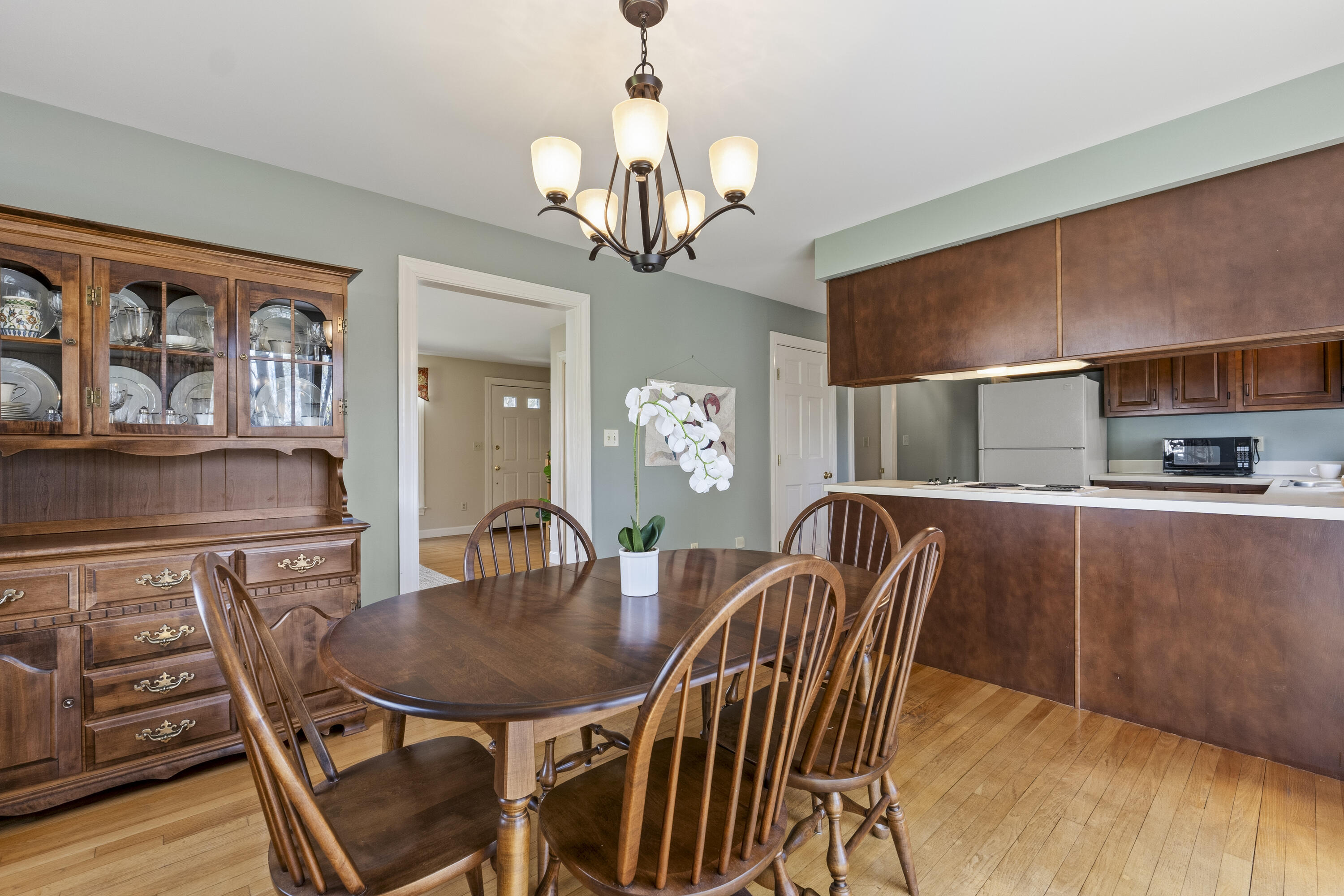 15 Coachlight Lane Portland ME 04102