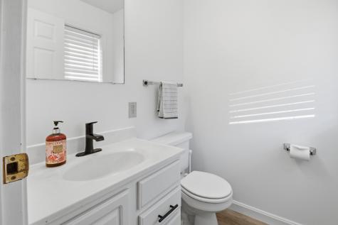 20 Starflower Lane Brunswick ME 04011