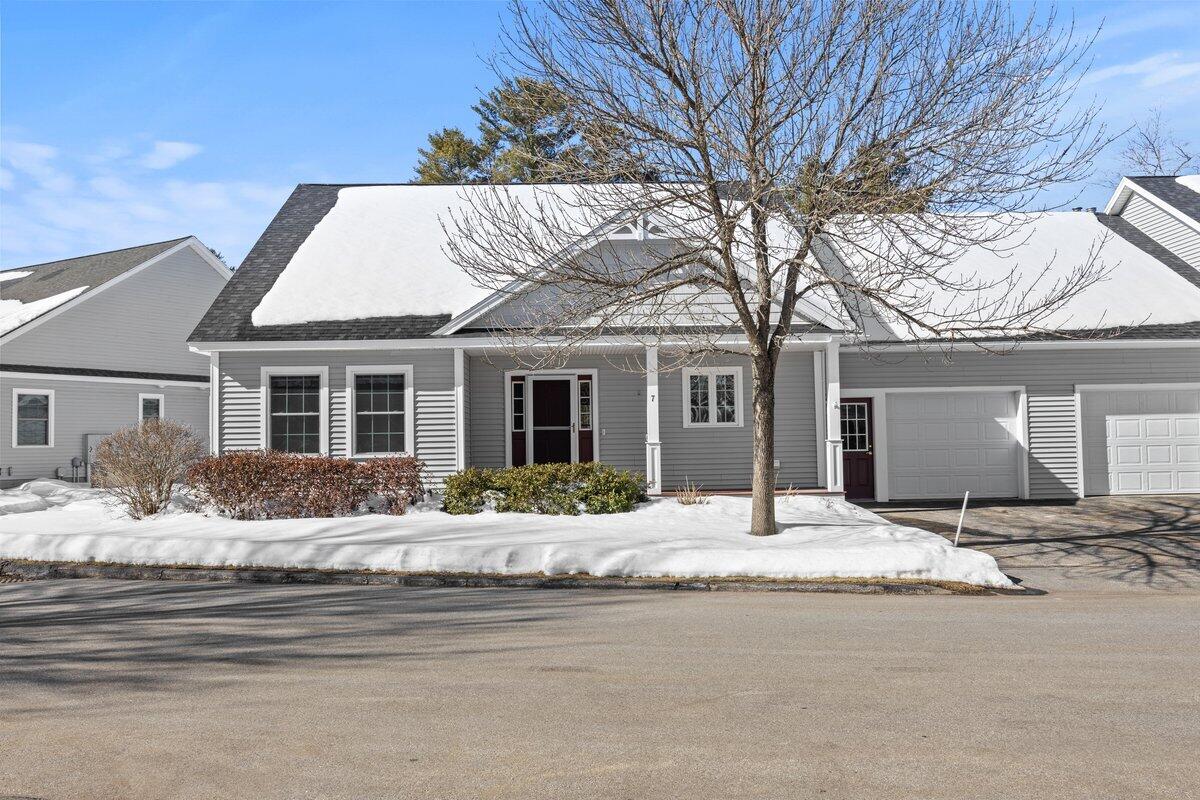 7 Mackworth Lane Cumberland ME 04110