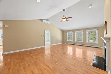 7 Mackworth Lane Cumberland ME 04110