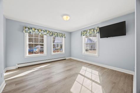 7 Mackworth Lane Cumberland ME 04110