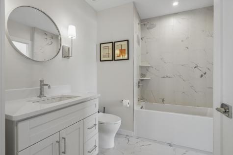 267 Us Route 1 Falmouth ME 04105