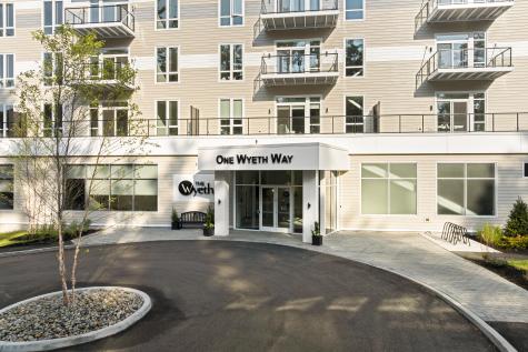 267 Us Route 1 Falmouth ME 04105