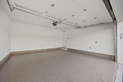 7 Isle Ave Avenue Saco ME 04072