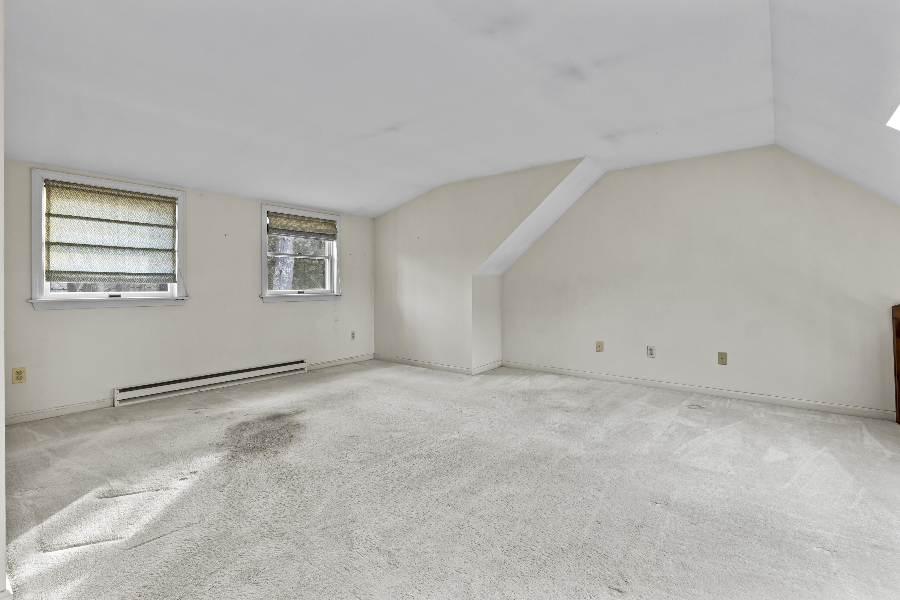27 Cluf Bay Road Brunswick ME 04011
