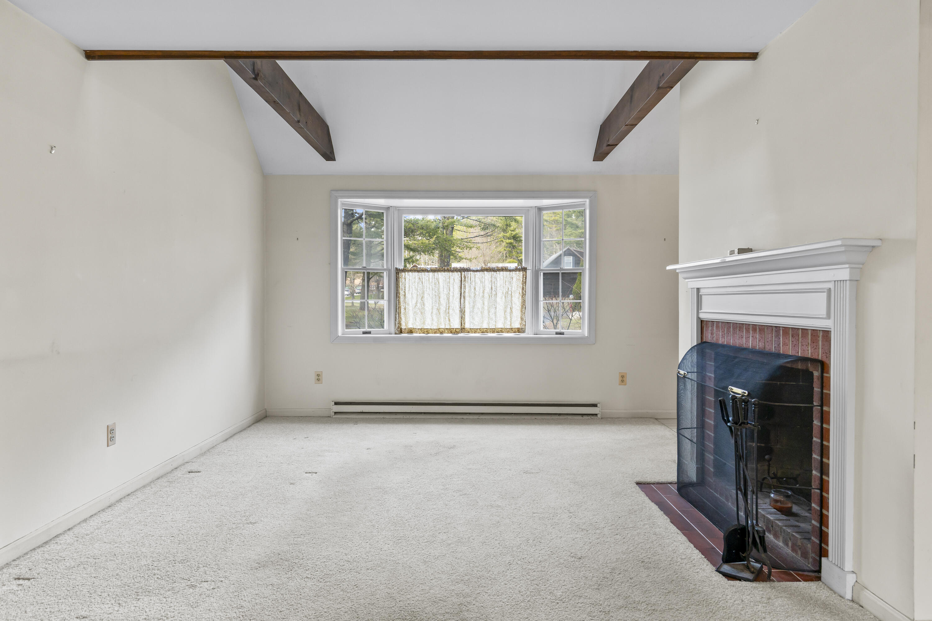 27 Cluf Bay Road Brunswick ME 04011