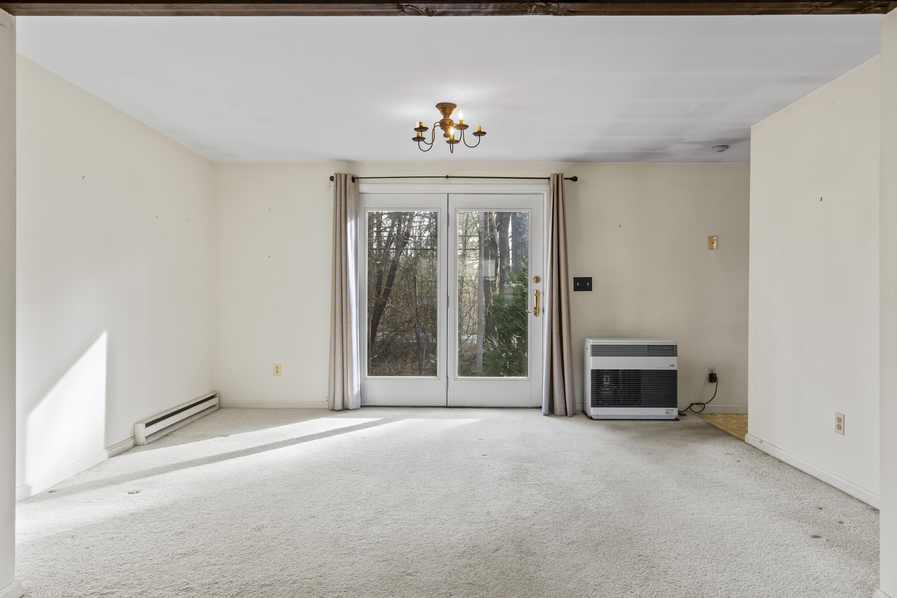 27 Cluf Bay Road Brunswick ME 04011