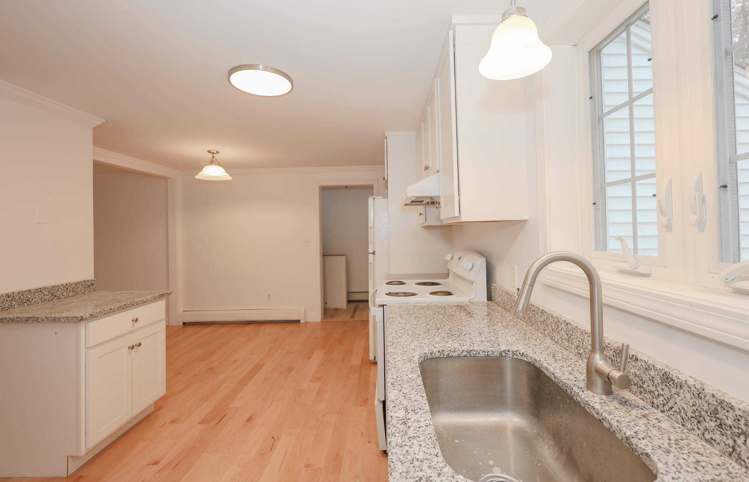 23 Lilac Lane Kennebunk ME 04043