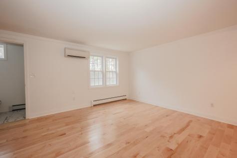 23 Lilac Lane Kennebunk ME 04043