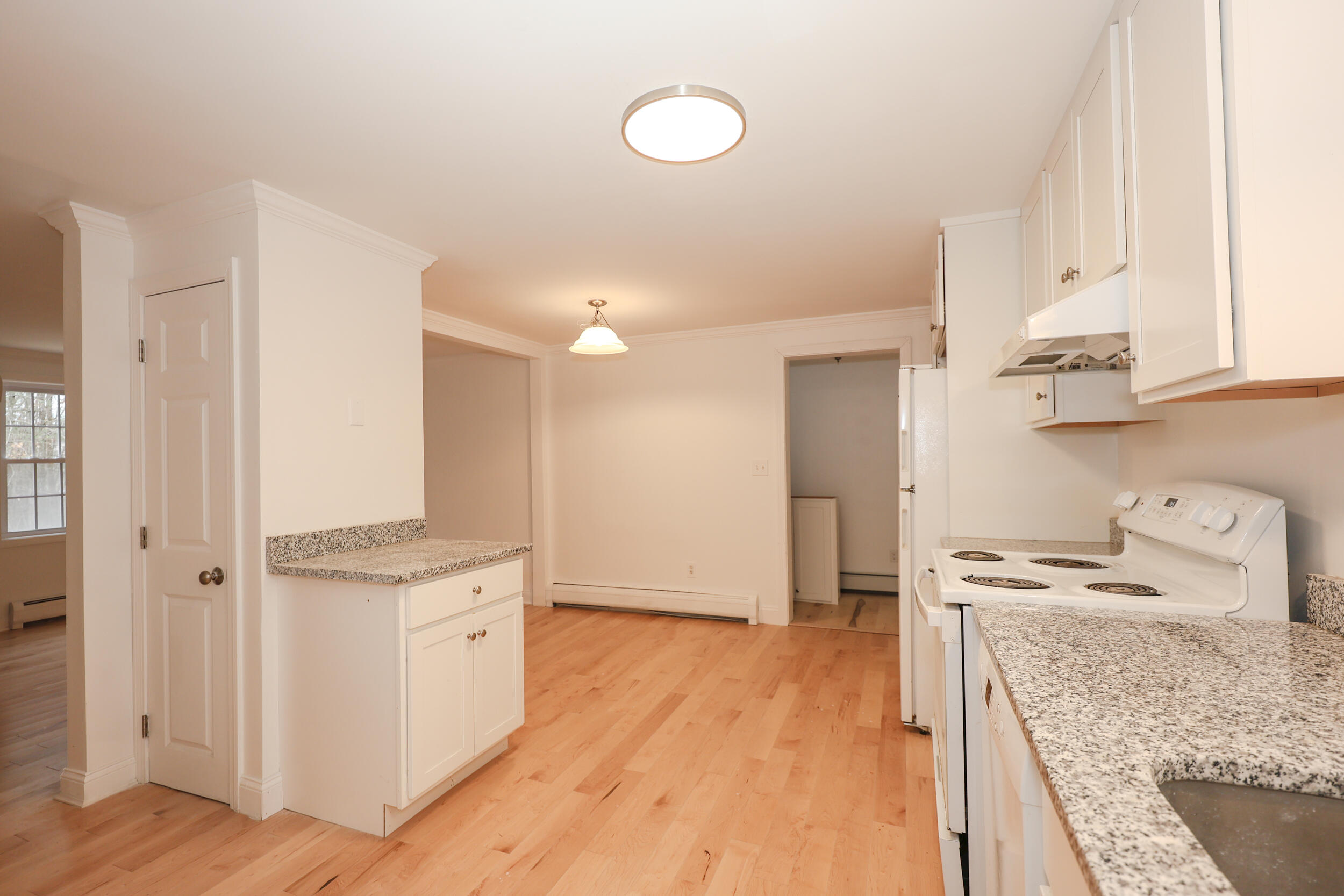 23 Lilac Lane Kennebunk ME 04043