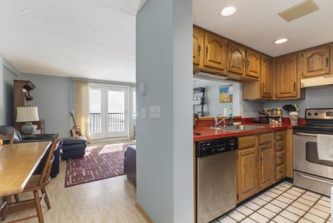 191 E Grand Avenue Old Orchard Beach ME 04064