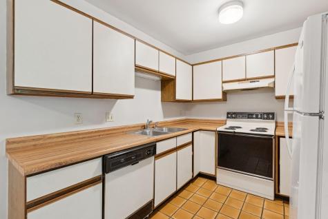 85 Middle Street Hallowell ME 04347