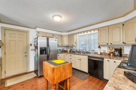 7 Acorn Circle Kennebunk ME 04043