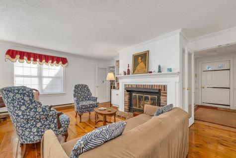 7 Acorn Circle Kennebunk ME 04043