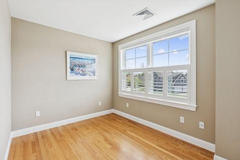 9 Mccann Way Scarborough ME 04074