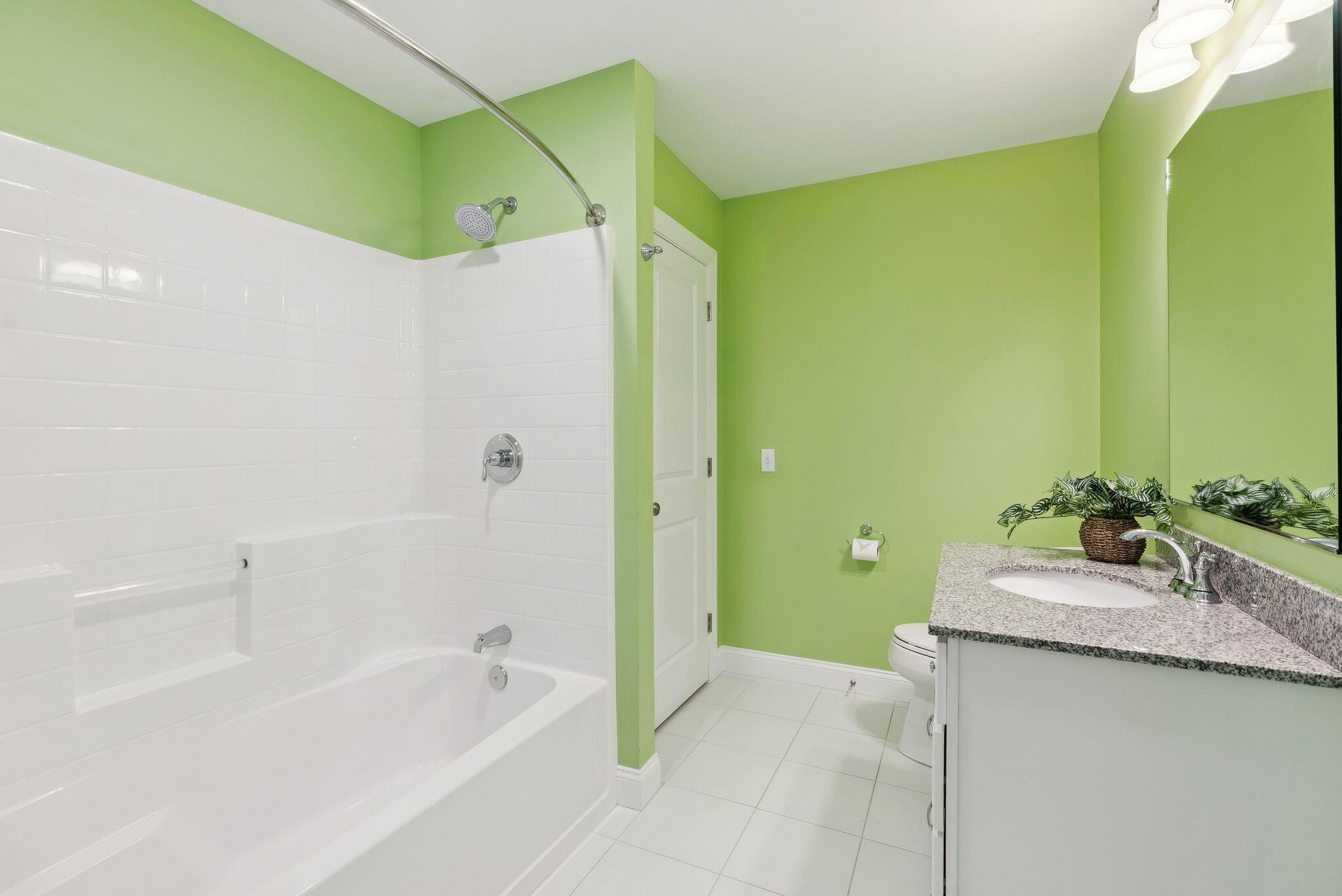 9 Mccann Way Scarborough ME 04074