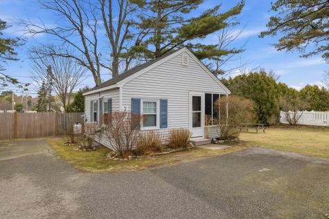 1413 Post Road Wells ME 04090