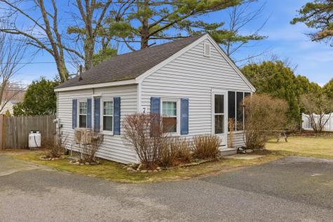 1413 Post Road Wells ME 04090