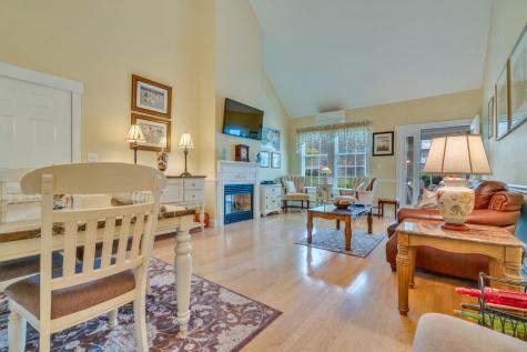 86 Farragut Way Kennebunk ME 04043