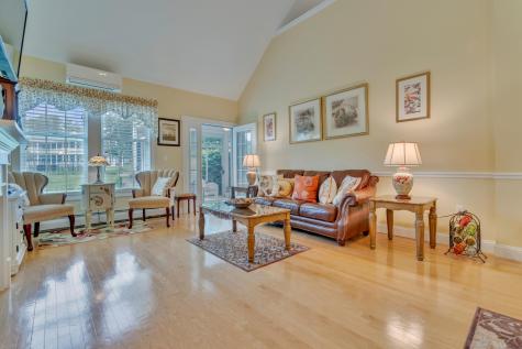 86 Farragut Way Kennebunk ME 04043