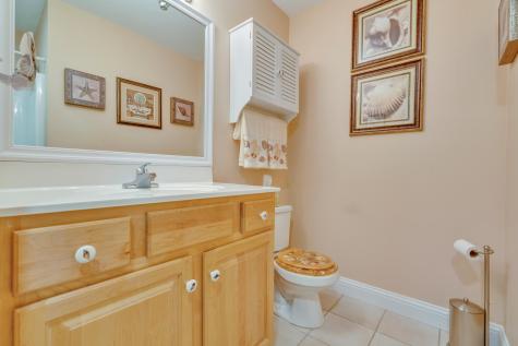 86 Farragut Way Kennebunk ME 04043