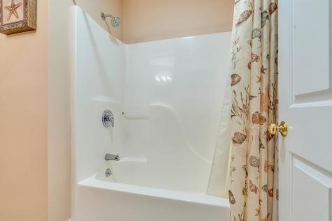 86 Farragut Way Kennebunk ME 04043