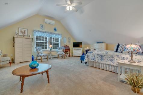 86 Farragut Way Kennebunk ME 04043