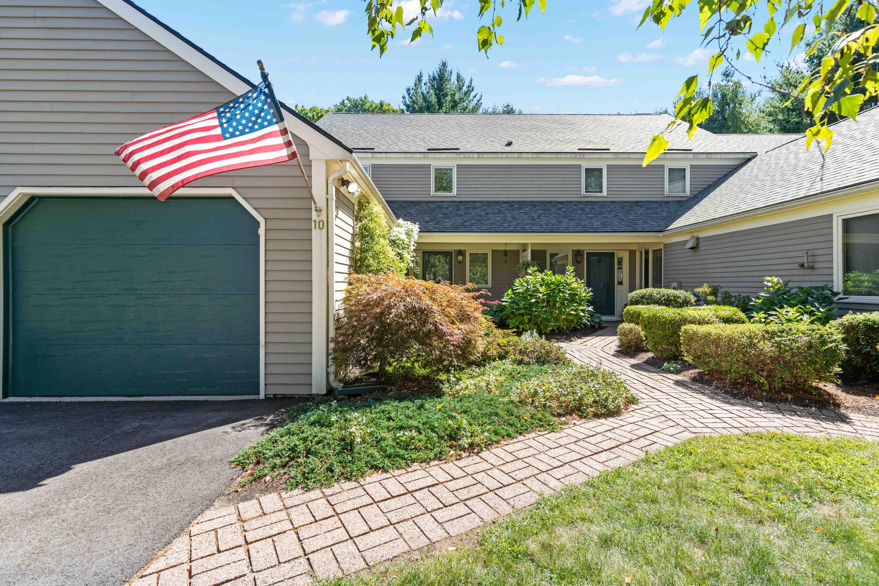 10 Foreside Common Drive Falmouth ME 04105